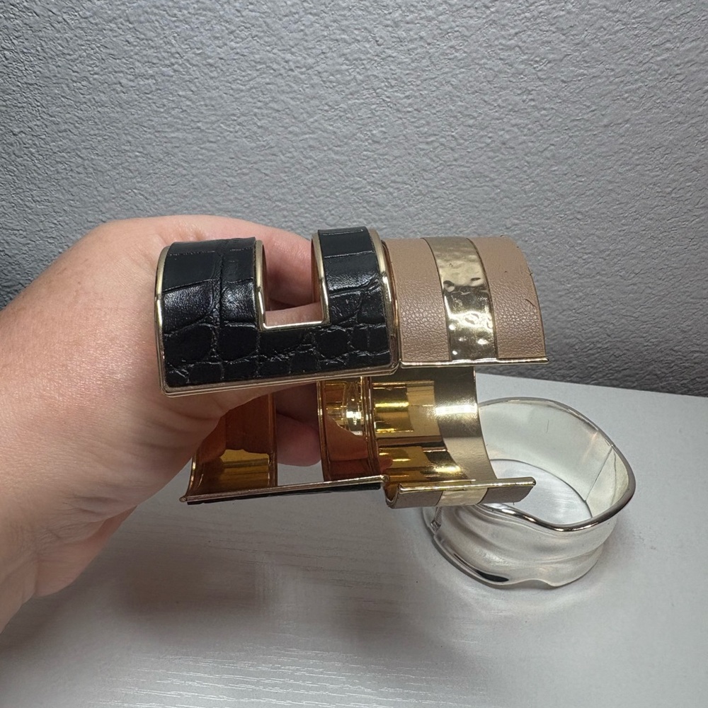 3-Bracelets (Cuffs and a Bangle) - Picture 6 of 9